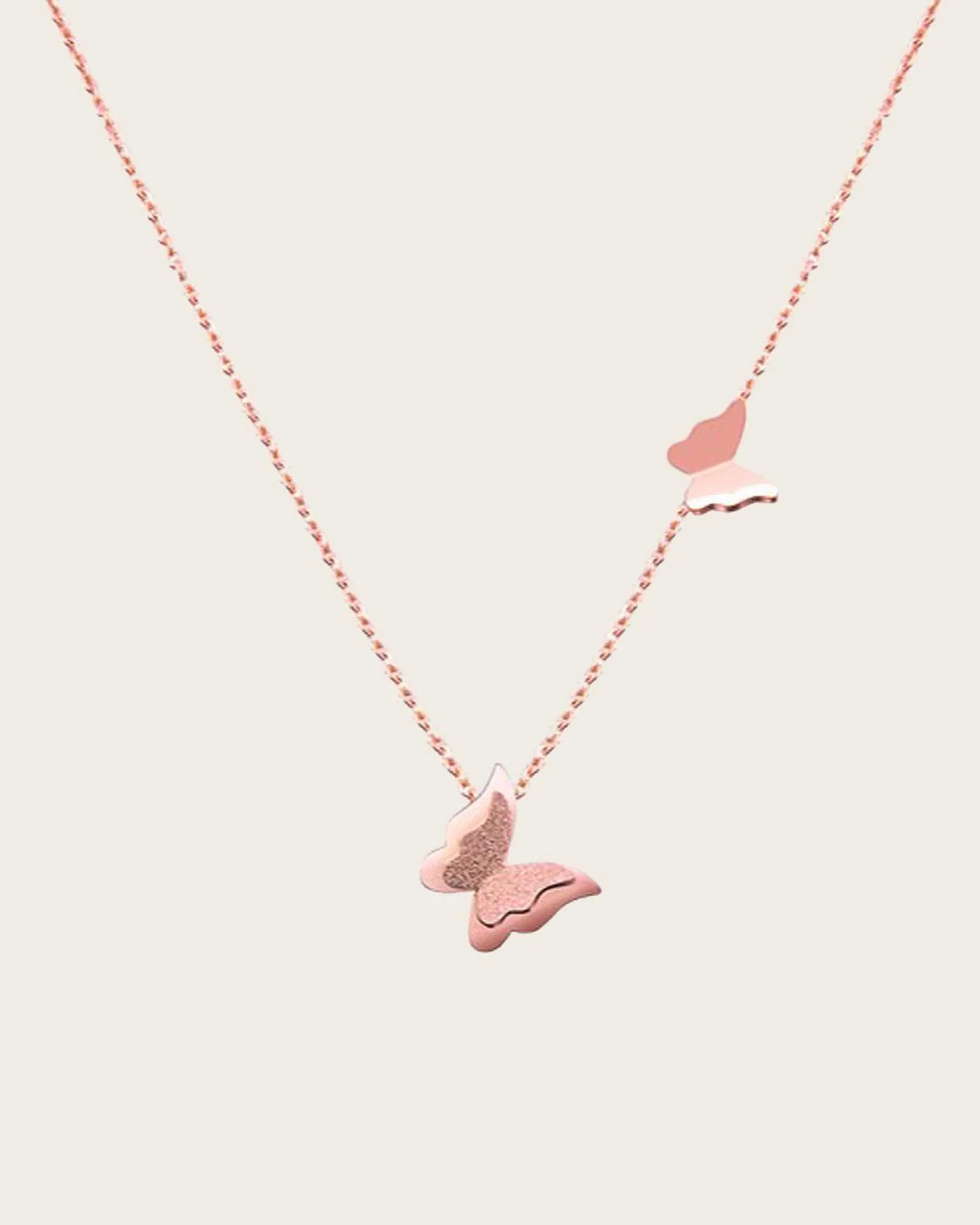 rose gold necklace in dubai_uae